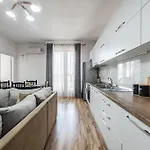 Alpha Cozy&spacious Apartamento